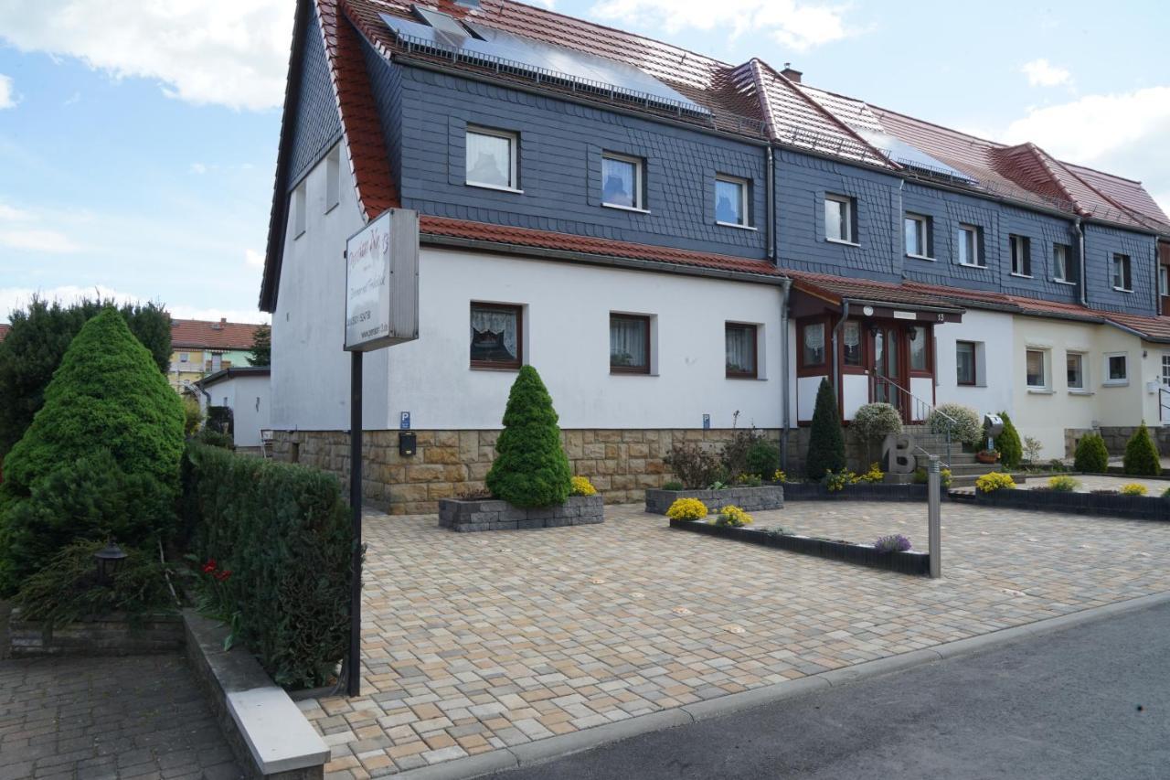Pension Nr. 13 - B&B เพียร์นา ภายนอก รูปภาพ